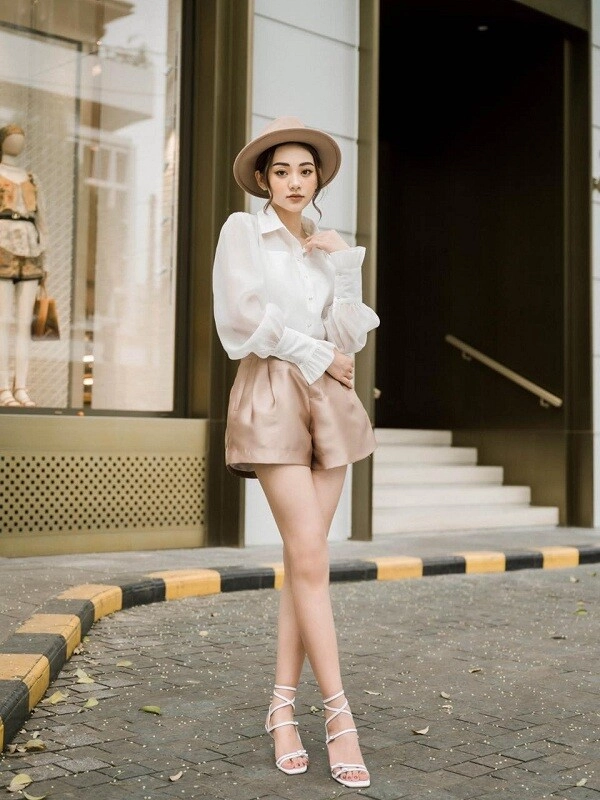 Mặc quần short mang giày gì đẹp gợi ý chị em top 7 kiểu giày nịnh dáng nhất khi mặc cùng quần ngắn - 2