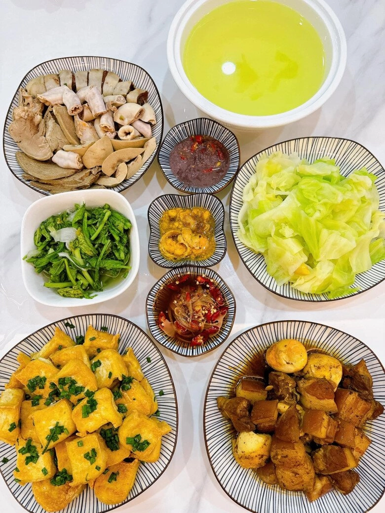 Mâm cơm của vợ trẻ bằng kiều được khen ngợi toàn món quốc dân nhìn là thèm - 2