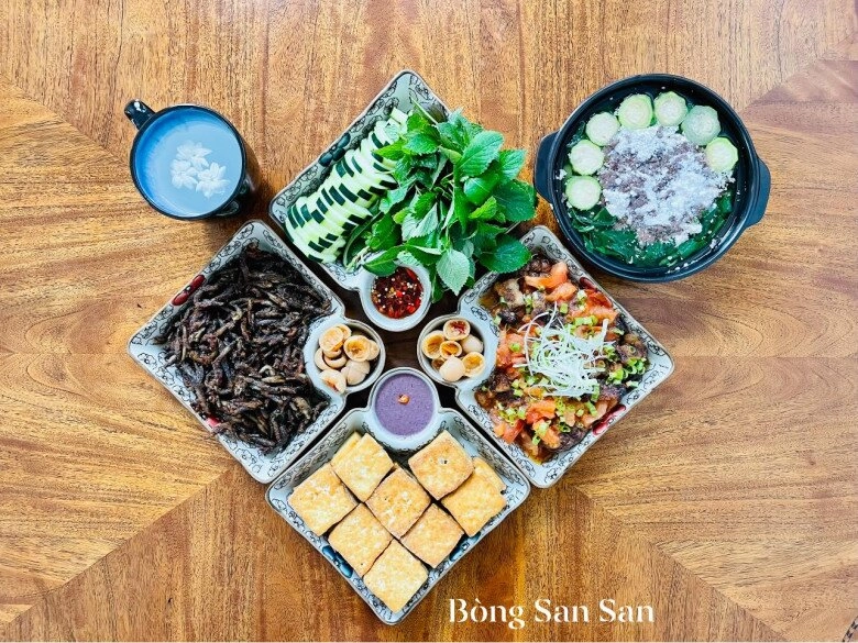 Mâm cơm đậm vị việt nam của diễn viên diệu hương ở mỹ có loại lá quý vô giá - 4