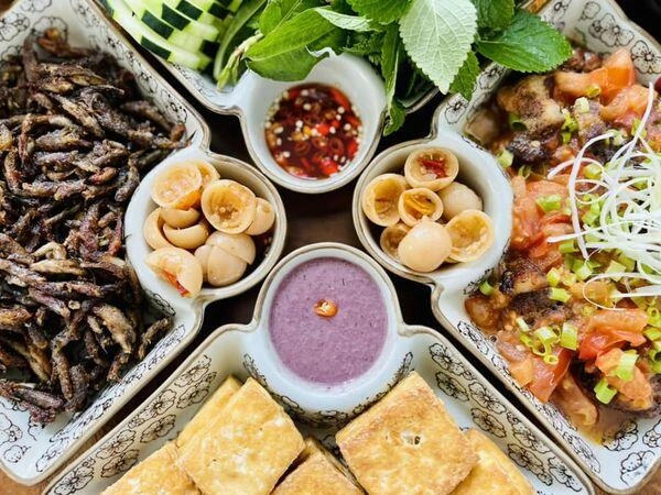 Mâm cơm đậm vị việt nam của diễn viên diệu hương ở mỹ có loại lá quý vô giá - 7
