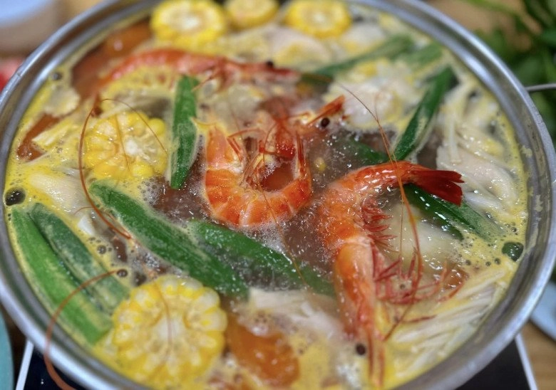 Mát trời hơn btv đan lê làm 2 món lẩu ngon còn có lẩu siêu tốc xứng đáng điểm 10 - 5