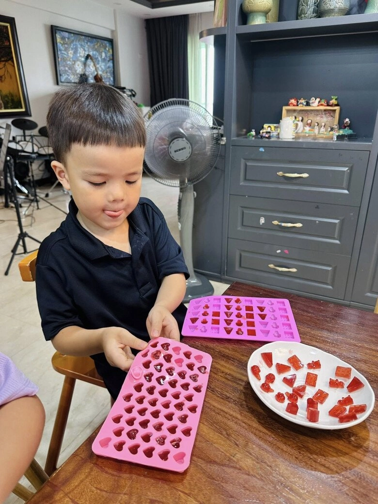 Mc đông con nhất nhì vtv bày trò cho các con làm kẹo chip chip thành công hơn mong đợi - 10