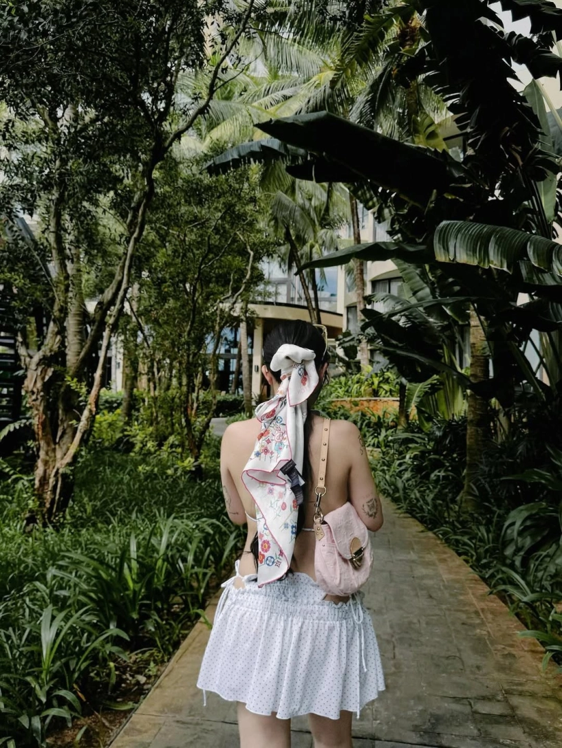 Mẹ bầu hot nhất cõi mạng joyce phạm style đi biển cực cuốn - 2