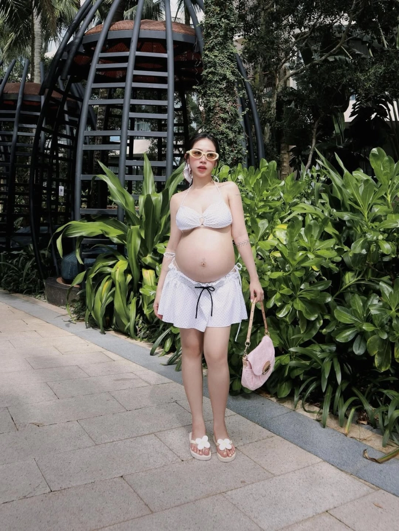 Mẹ bầu hot nhất cõi mạng joyce phạm style đi biển cực cuốn - 3