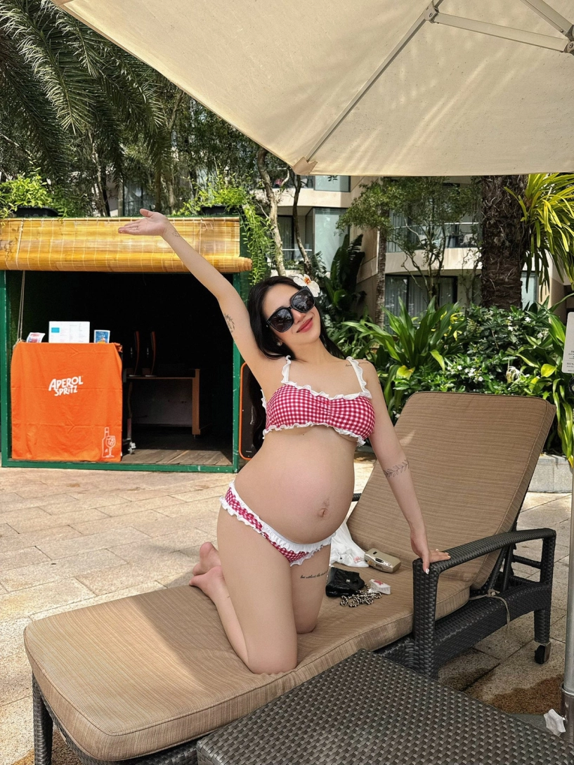 Mẹ bầu hot nhất cõi mạng joyce phạm style đi biển cực cuốn - 12