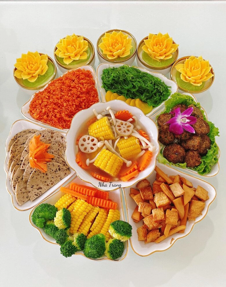 Mẹ đảm gợi ý 7 mâm cơm chay vừa ngon đẹp mắt lại dễ làm để cúng rằm tháng 7 - 3