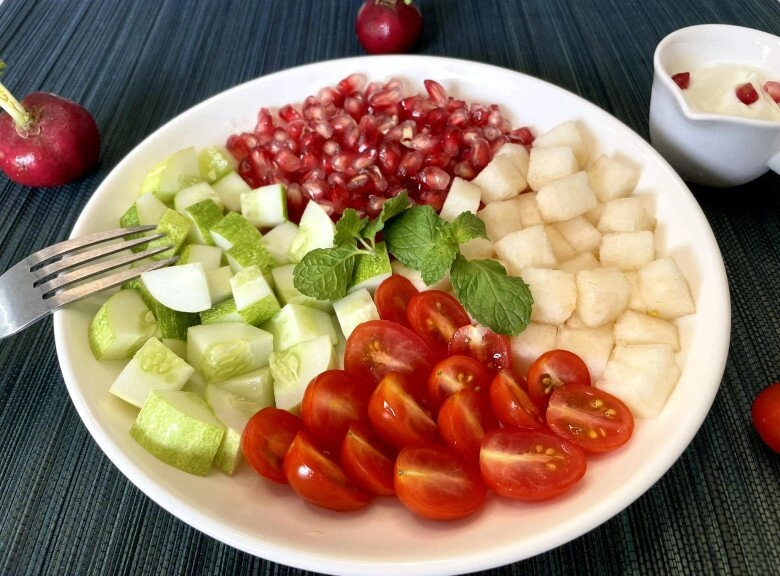 Mẹ đảm gợi ý cách làm 8 món salad tươi mát thơm ngon giải ngán cho dịp nghỉ lễ - 7
