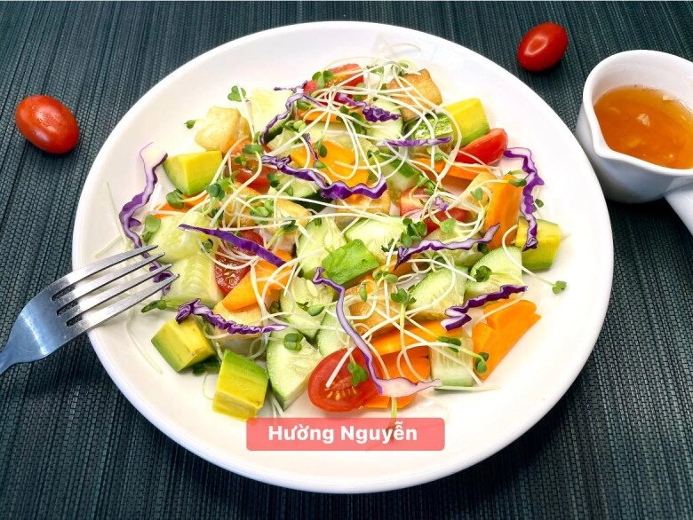 Mẹ đảm gợi ý cách làm 8 món salad tươi mát thơm ngon giải ngán cho dịp nghỉ lễ - 9