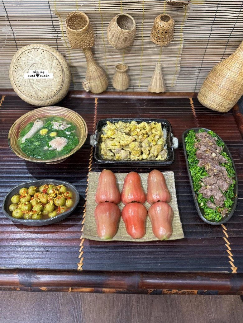 Mẹ đảm hải phòng khoe loạt cơm hè nhìn là mê chồng con suốt ngày khen mẹ nấu ăn là ngon nhất - 9