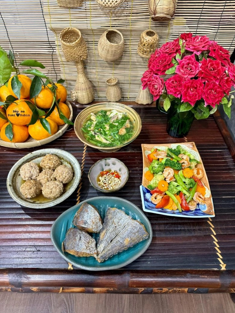 Mẹ đảm hải phòng khoe loạt cơm hè nhìn là mê chồng con suốt ngày khen mẹ nấu ăn là ngon nhất - 18