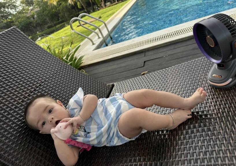 Mẹ từ quê lên phụ nhật kim anh chăm con gái - 3