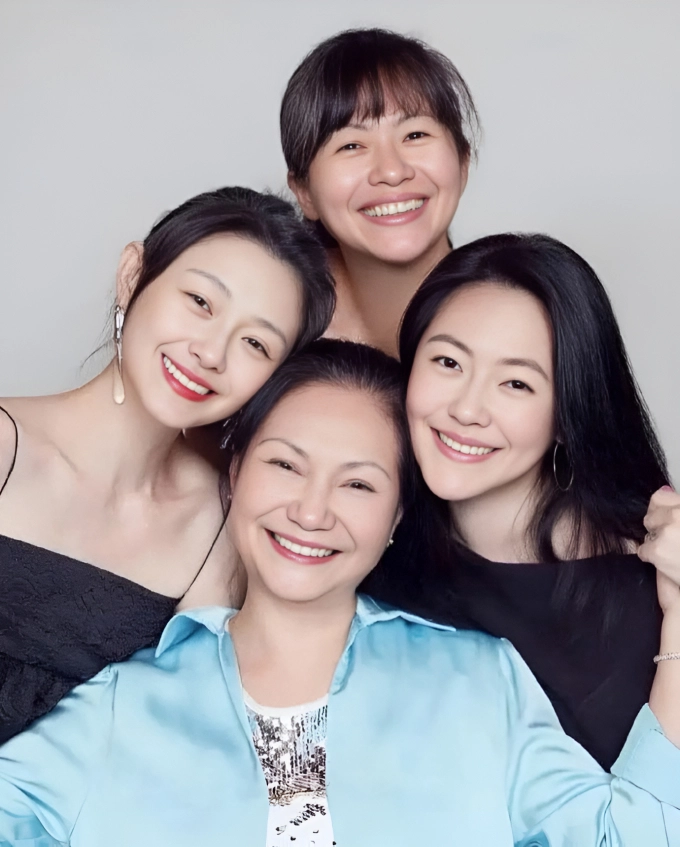 Mẹ vợ cũ mong uông tiểu phi yêu thương những đứa trẻ từ hy viên sinh ra - 2