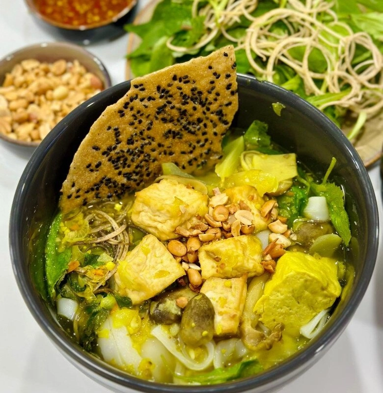 Mì quảng chay vừa ngon lại thơm phức cho dịp lễ vu lan của mẹ đảm sài gòn - 7