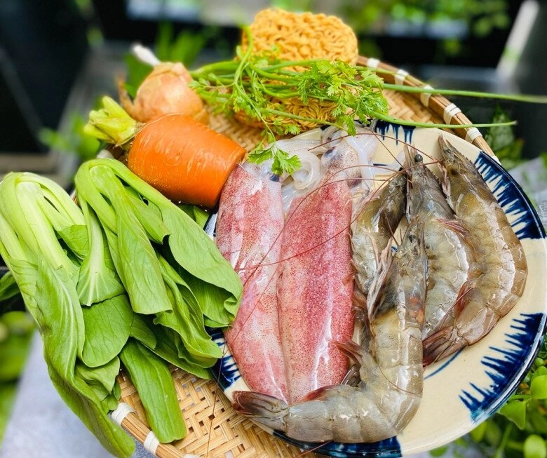 Mì xào hải sản cực ngon để dành ăn sáng dịp tết độc lập đến nhà hàng cũng phải chào thua - 2