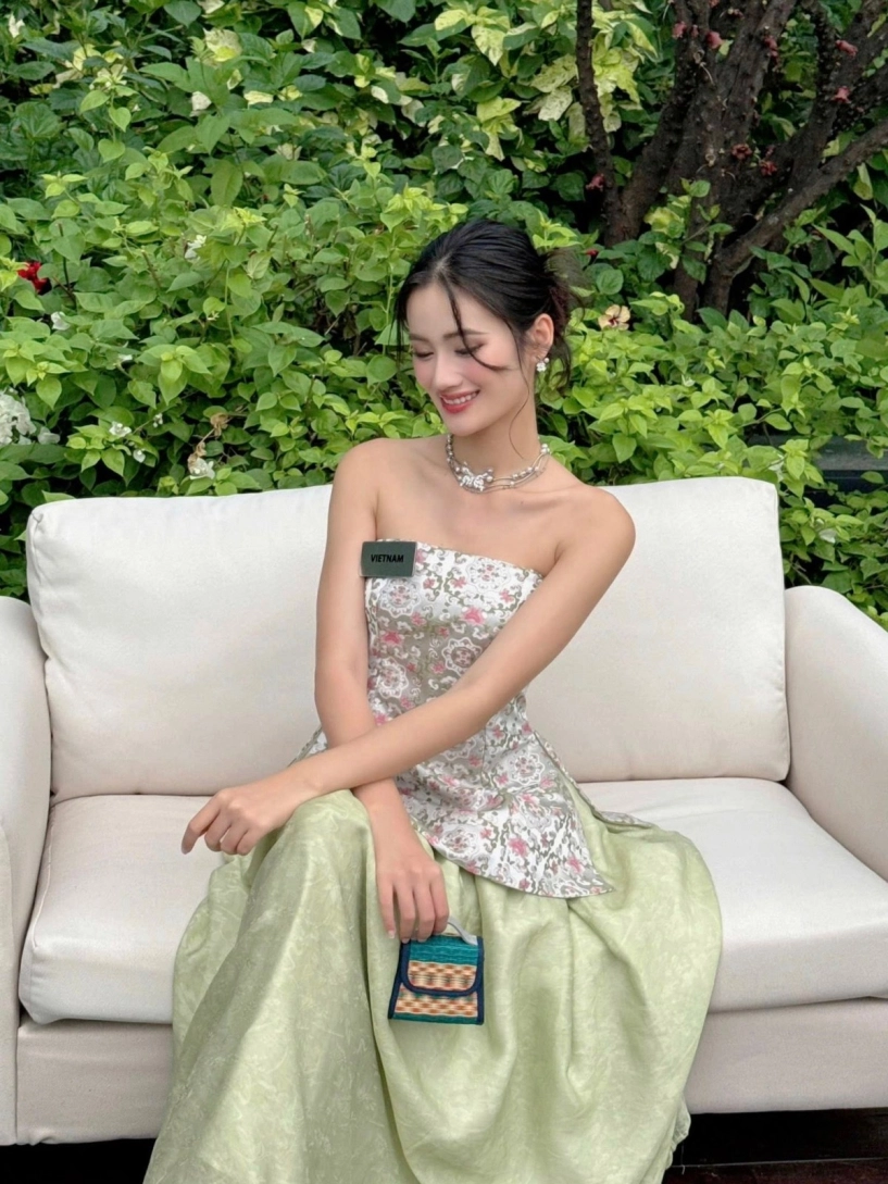Miss world 2025 loạt trang phục đậm tinh thần văn hóa việt của hoa hậu ý nhi - 11