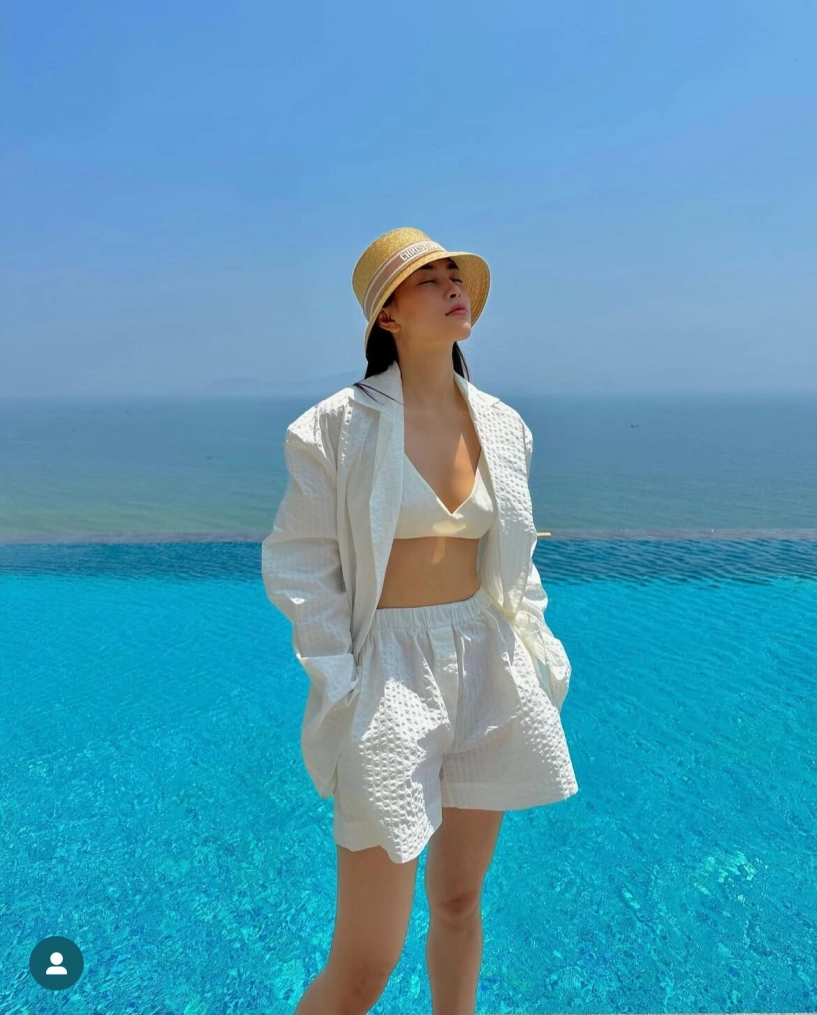 Muốn chạm ngưỡng gợi cảm như hoa hậu tiểu vy chỉ cần mua ngay 3 mẫu áo tắm này - 9