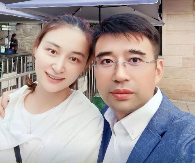 Mỹ nhân 13 năm đẻ sòn sòn 9 đứa con được gọi như máy đẻ thuê 6 bảo mẫu làm mẹ sung sướng trong khu nhà giàu - 1