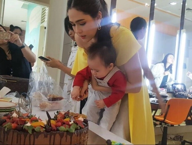 Mỹ nhân đẹp nhất nhì một nước được đại gia mang 70 tỷ xin cưới bộ dạng lúc nửa đêm khiến bạn bè tá hỏa - 11