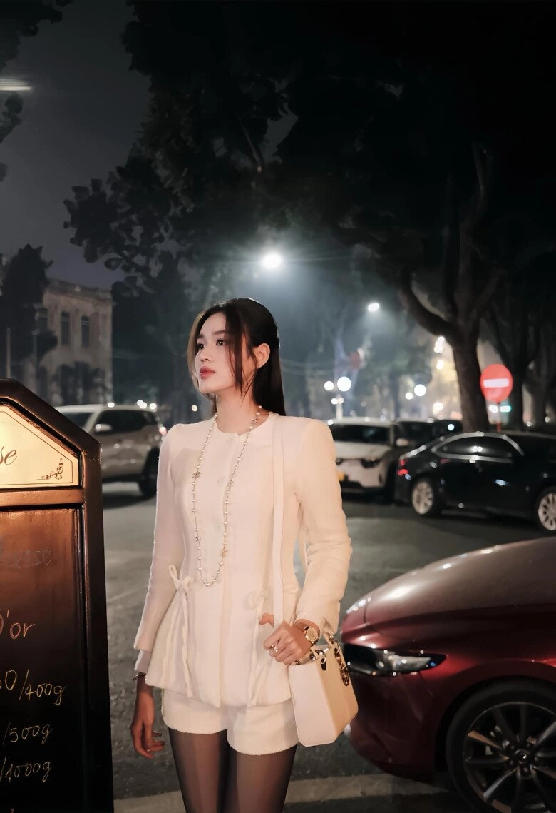 Nàng hậu thanh hoá từng gây sốt với ảnh làm nông giờ giàu có sang chảnh ăn mặc dát loạt đồ hiệu hàng hiếm - 6