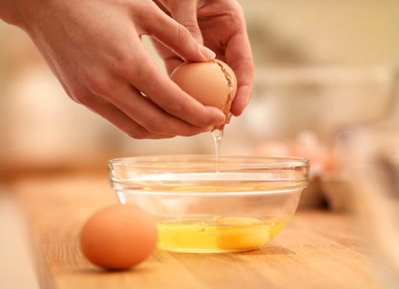 Nấu canh cà chua trứng mãi vẫn tanh nhớ mẹo này canh nấu lần nào thơm nức lần đó nổi vân cực đẹp - 2
