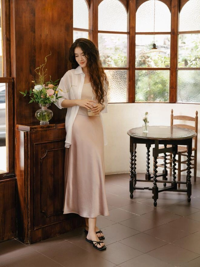Nếu chỉ được chọn 1 chiếc váy để mặc suốt mùa hè tôi sẽ chọn ngay kiểu váy tinh hoa hội tụ vừa sang vừa mát lại tôn dáng - 11