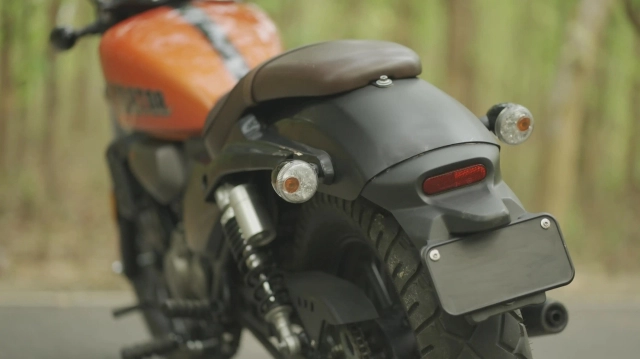 Nếu chưa đủ tiền mua harley-davidson 48 thì bạn có thể chạy đỡ chiếc x rider srv 160 này - 11