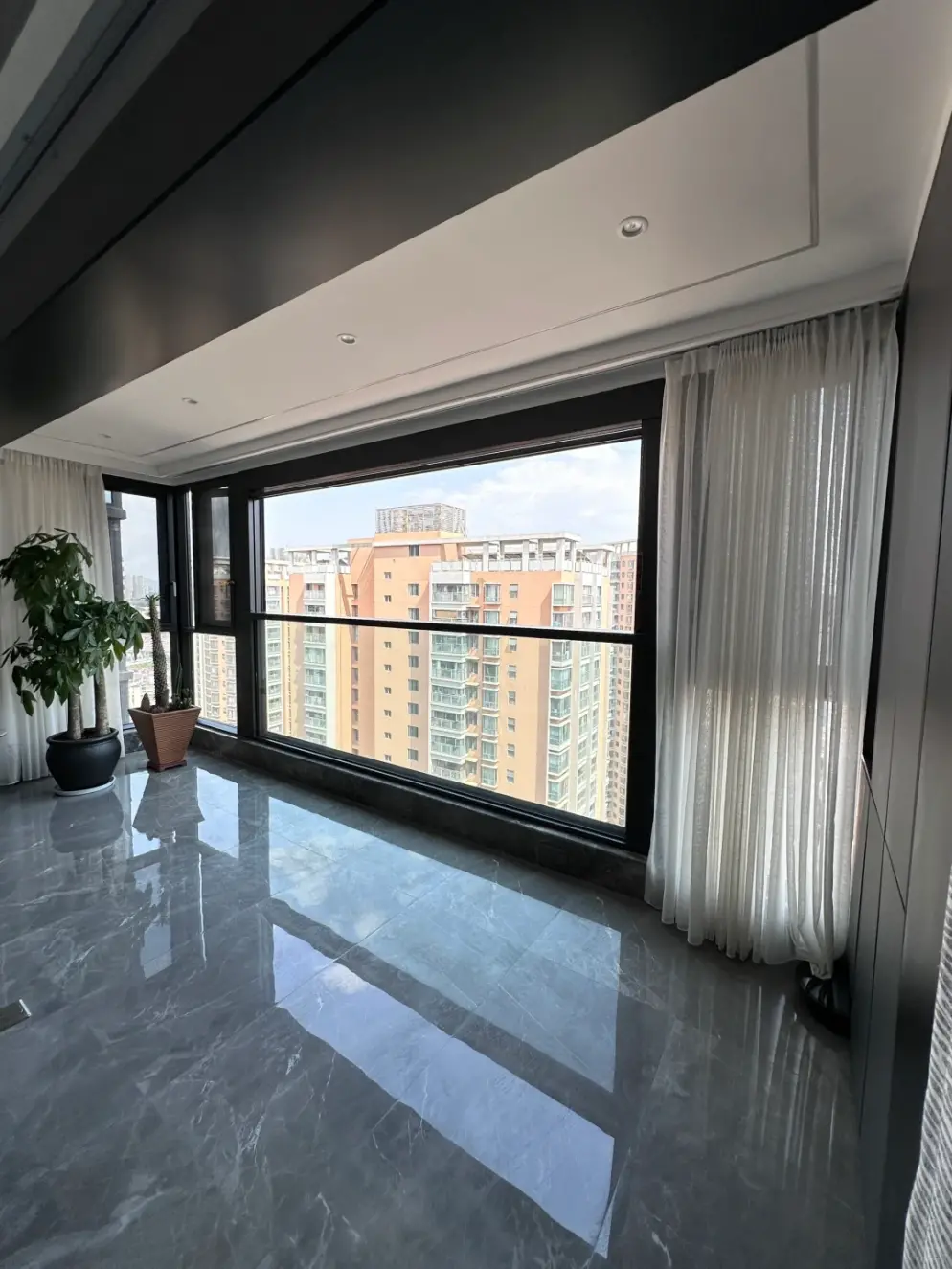 Ngày càng nhiều người không làm rào chắn ban công thiết kế này hữu dụng hơn nhiều - 9