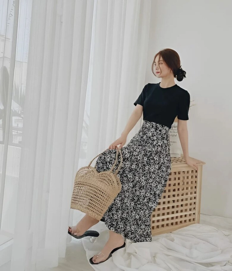 Những cô nàng theo đuổi phong cách thanh lịch mặc áo phông sơ mi với chân váy thế nào họ luôn áp dụng 3 quy tắc - 6