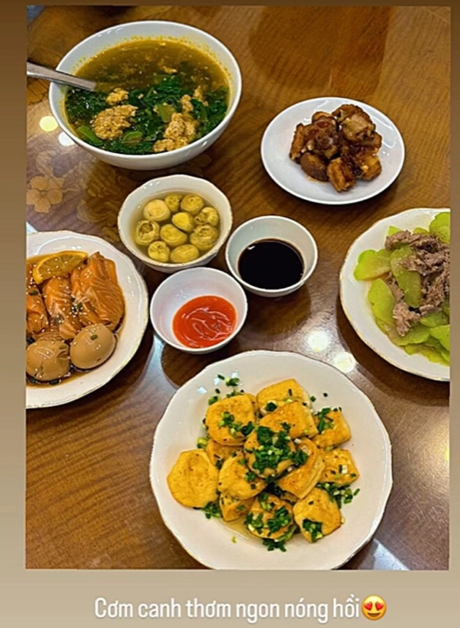 Niềm vui của mc mai ngọc mẹ bỉm chăm khoe những bữa cơm nhà đơn giản mà no căng rốn - 4