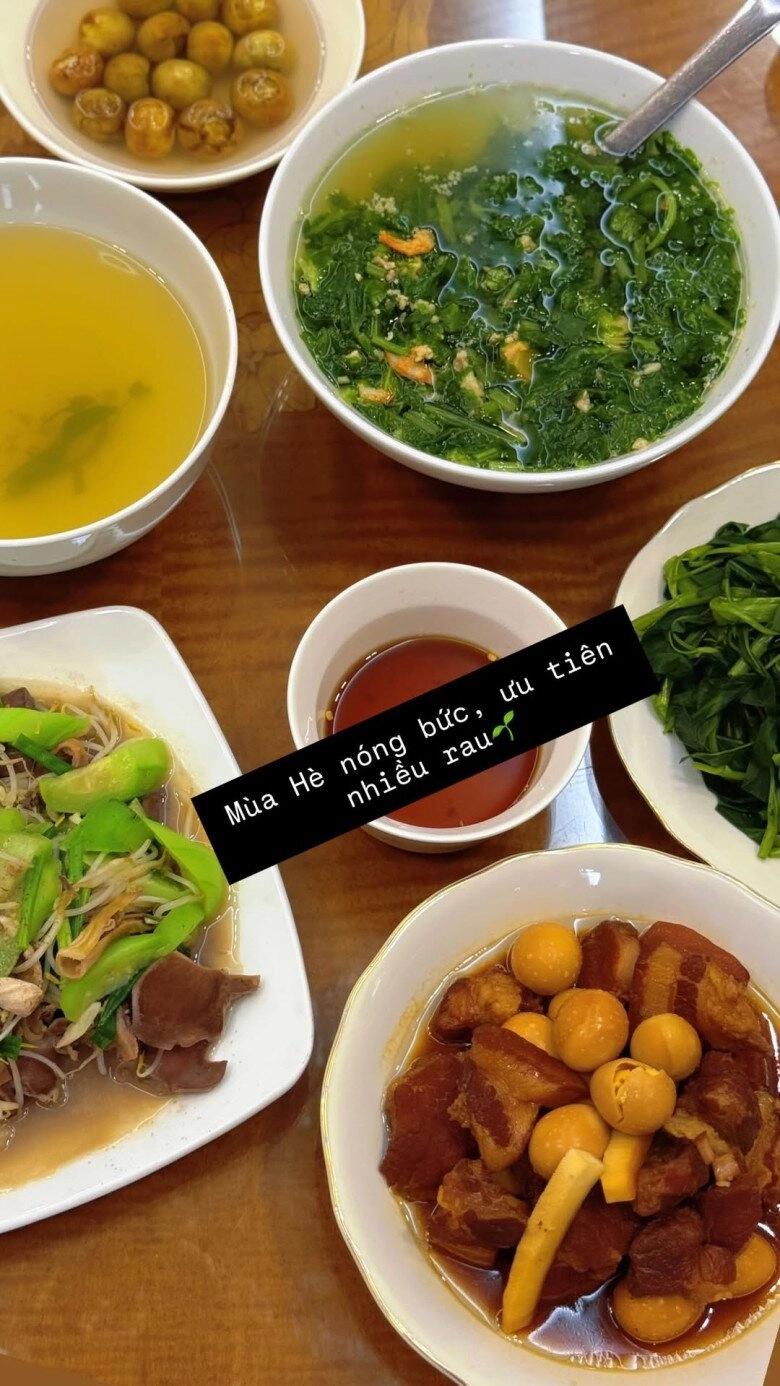 Niềm vui của mc mai ngọc mẹ bỉm chăm khoe những bữa cơm nhà đơn giản mà no căng rốn - 6