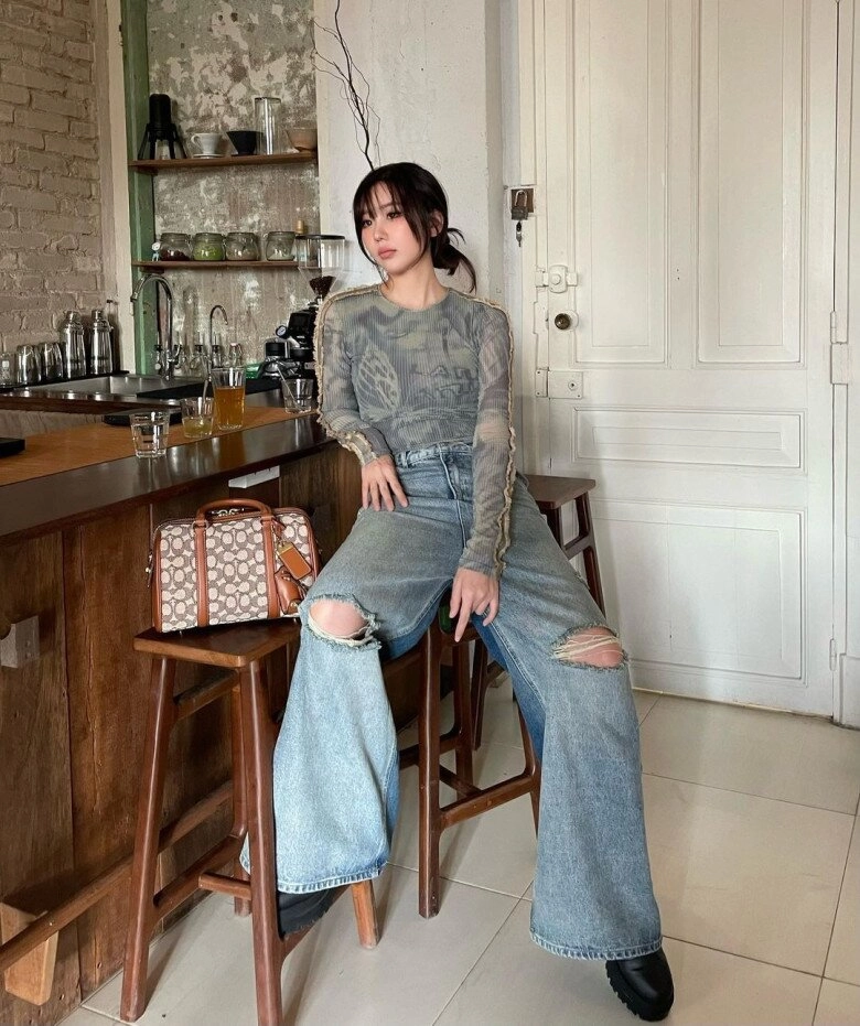 Nữ ca sĩ u40 nhưng mặc đẹp hơn cả gen z khi cá tính bùng cháy lúc lại bánh bèo như cô nữ chính ngôn tình - 1