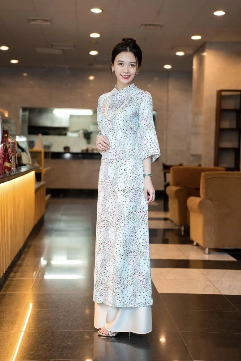 Nữ mc đông con nhất nhì vtv bí mật làm mẹ lần 5 mới sinh 7 tháng ra đường trẻ đẹp như gái 18 không ai nhận ra - 7