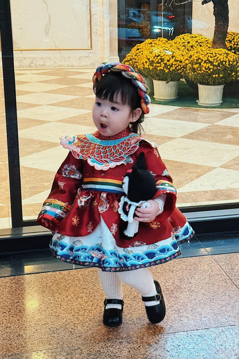 Phong cách công chúa của con gái hoa hậu đỗ mỹ linh - 3