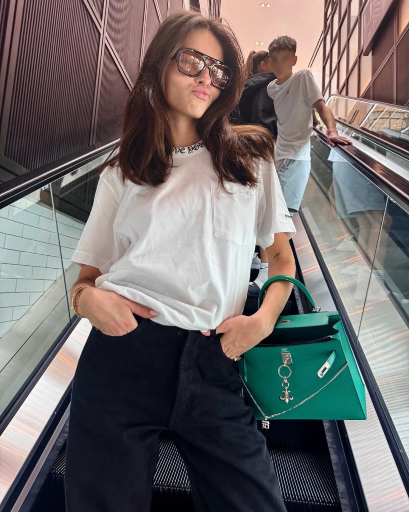 Phong cách mùa hè của cô gái đẹp nhất thế giới - 3