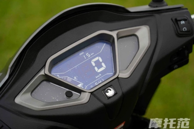 Ra mắt mẫu xe tay ga 110cc giá mềm ngang ngửa wave rsx công nghệ như honda sh - 4