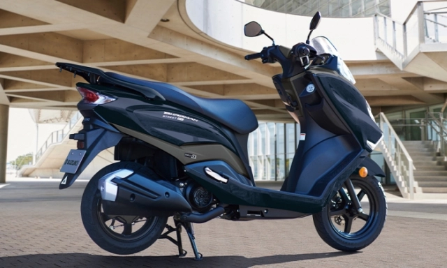Ra mắt suzuki burgman street 125ex 2025 bổ sung thêm màu sắc mới vừa sang vừa chất - 4