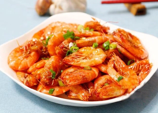 Rang tôm tuyệt đối không cho thứ nước này tôm sẽ bị mềm kém giòn ngon - 1