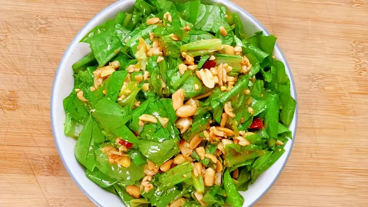 Rất nhiều người bỏ qua loại rau này hàm lượng canxi cực cao còn tốt hơn cả tôm khô đem trộn gỏi cực ngon mát - 6