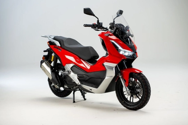 Săm soi urban 150 efi đối thủ mới của honda adv160 - sở hữu bình xăng ngang ngửa xe mô tô - 3