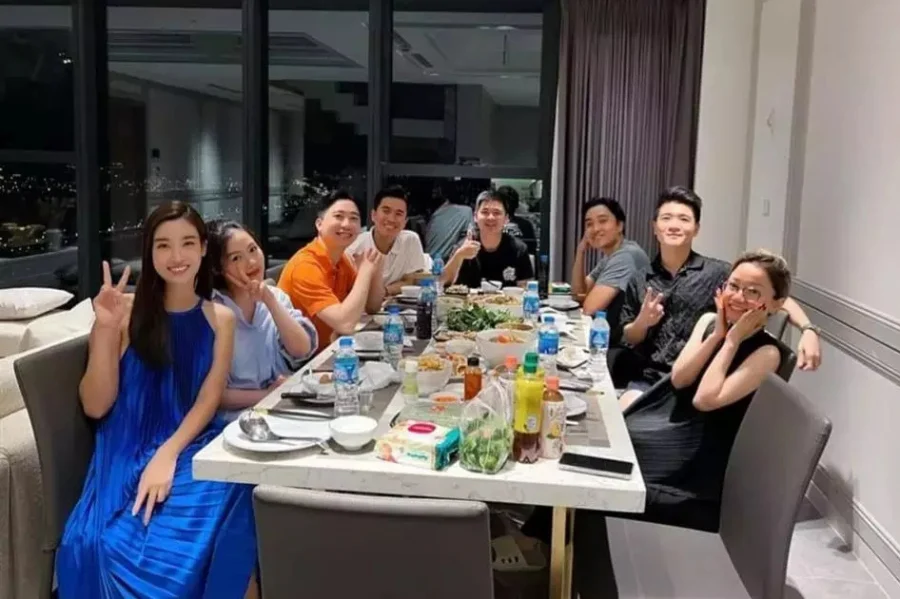 Sao việt mặc lại đồ cũ khi bầu bí vẫn chặt chém bí kíp phối đồ đẹp miễn chê tiết kiệm tiền triệu cho mẹ bầu sành điệu - 6