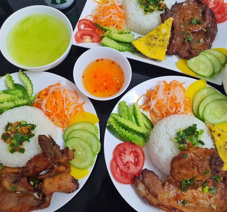 Sắp cuối tuần làm đặc sản cơm tấm sài gòn thơm ngon dễ nấu tại nhà cho gia đình thưởng thức - 7