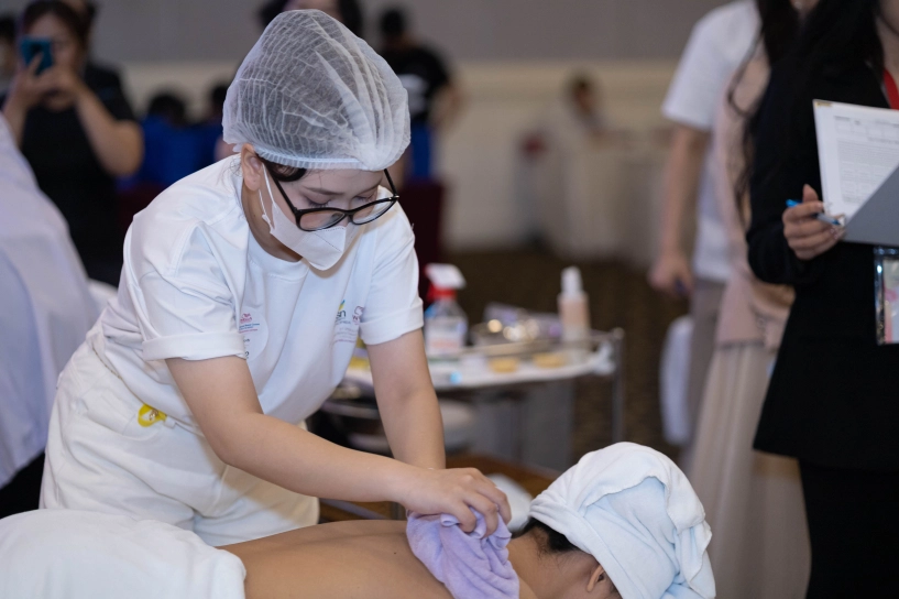 Sinh viên fpt polytechnic nhận mưa giải thưởng tại cuộc thi làm đẹp quốc tế - 1