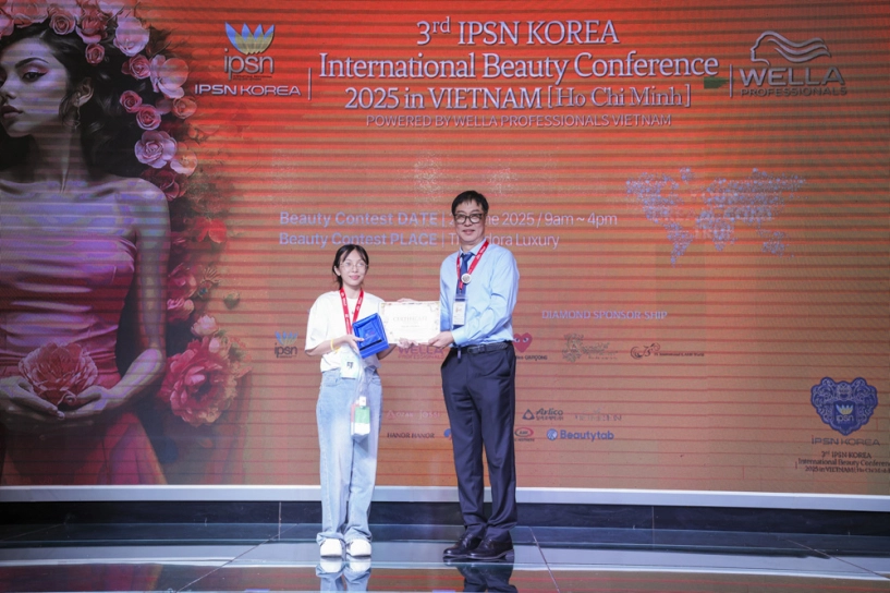 Sinh viên fpt polytechnic nhận mưa giải thưởng tại cuộc thi làm đẹp quốc tế - 2