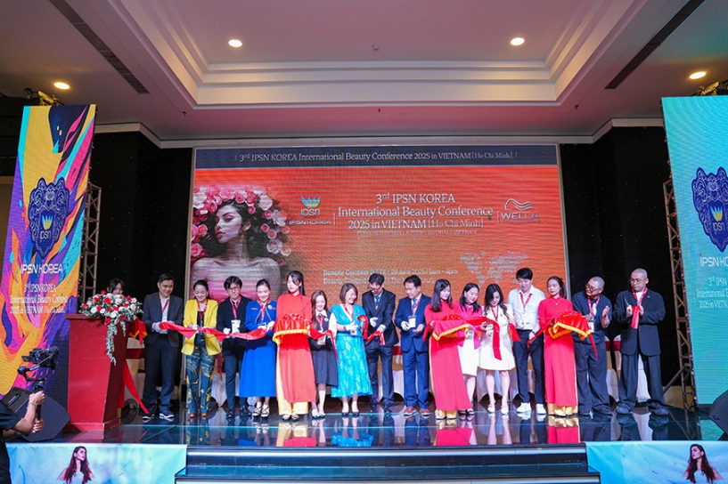 Sinh viên fpt polytechnic nhận mưa giải thưởng tại cuộc thi làm đẹp quốc tế - 3