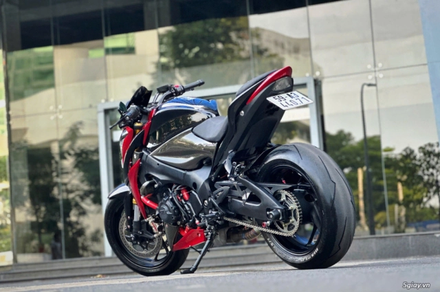 Suzuki gsx-s1000 2018 - 37