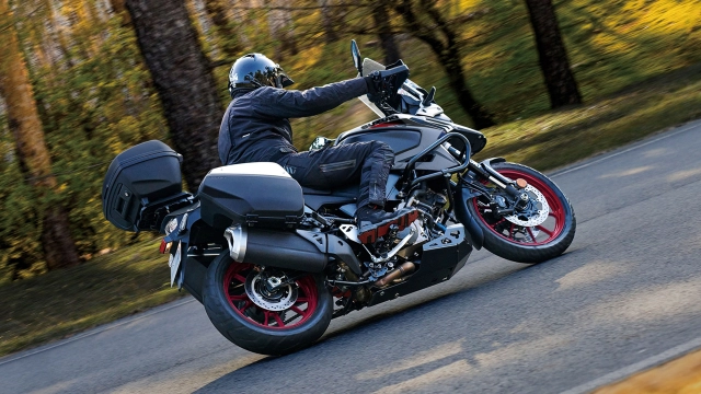 Suzuki v-strom 1050 - 6