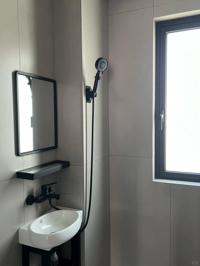 Tại sao ngày càng nhiều người không lắp bồn rửa mặt trong nhà tắm 3 thiết kế này tiện lợi hơn nhiều - 3