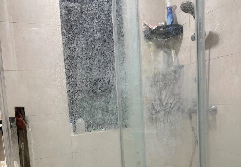 Tại sao ngày càng nhiều người loại bỏ vách kính nhà tắm 3 thiết kế này được ưa chuộng hơn - 2