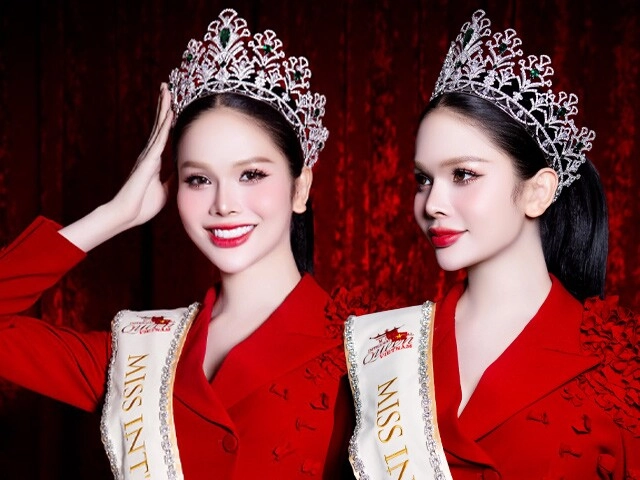 Tâm như gia đình hàng xóm mừng vui khi mình chiến thắng chiếc vương miện nhan sắc - 1