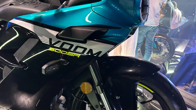 Tân binh cổ điển 4 xy-lanh cfmoto 500sr voom khuấy đảo thị trường với giá dự đoán chỉ 146 triệu đồng - 2